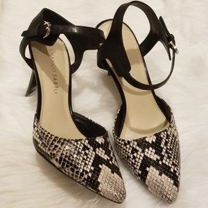 Franco Sarto Snake print Heels!!